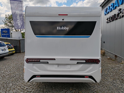 HOBBY ONTOUR A 720 GFM - VELETRŽNÍ CENOVÁ NABÍDKA