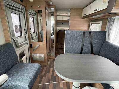 Weinsberg CaraCore 700 MEG - VELETRŽNÍ CENOVÁ NABÍDKA