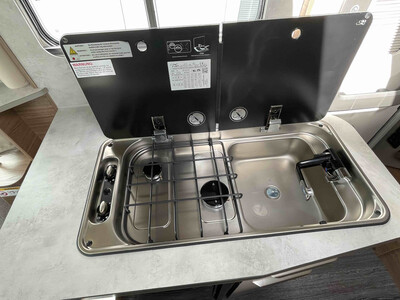 KNAUS VAN I 550 MF - VELETRŽNÍ CENOVÁ NABÍDKA 