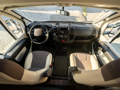 Adria Matrix Axess M670 SL
