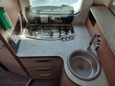 KNAUS L!VE WAVE 650 MF (14)