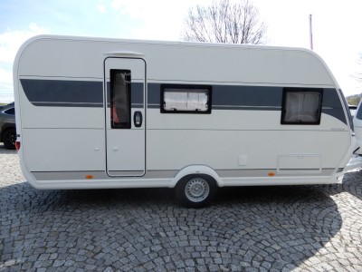 HOBBY 470 KMF ONTOUR - akce 50.tis. příslušenství