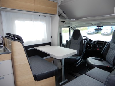 ADRIA Coral XL Axess 650 SP