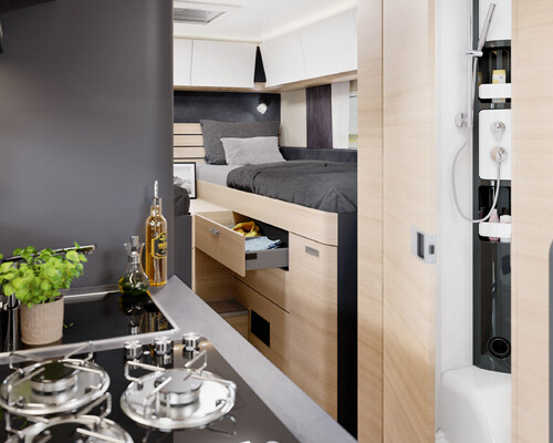 MAXIA T