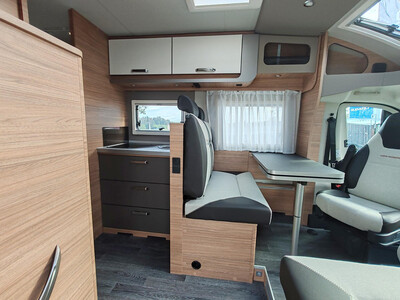 Weinsberg CaraSuite 700 MEG EDITION [SPICY]  2027