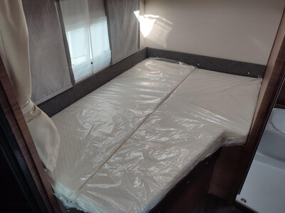 KNAUS L!VE WAVE 650 MF (14)