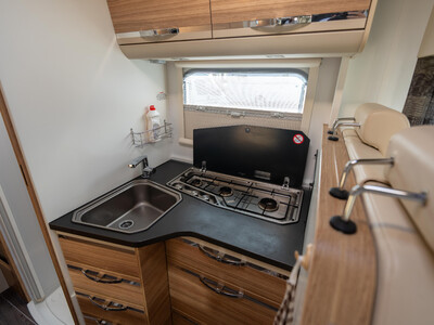 Adria Matrix Axess M670 SL