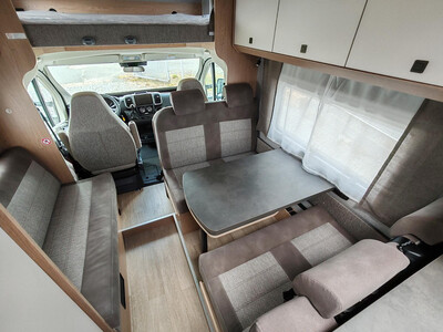 HOBBY ONTOUR A 720 GFM - VELETRŽNÍ CENOVÁ NABÍDKA