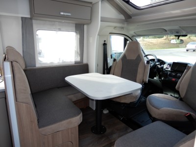 CARADO T447