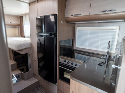 ADRIA Matrix Supreme M687 SL - komisní prodej