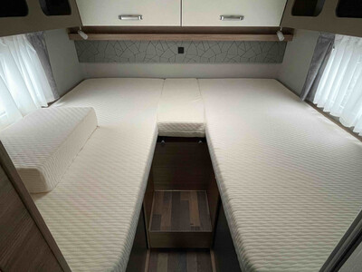 Weinsberg CaraCore 700 MEG - VELETRŽNÍ CENOVÁ NABÍDKA