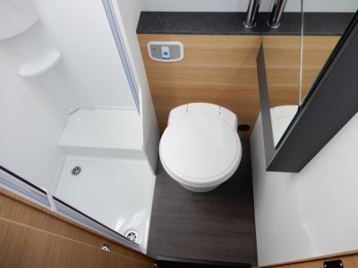 ADRIA Coral XL Axess 600 DP - AKCE LÉTO