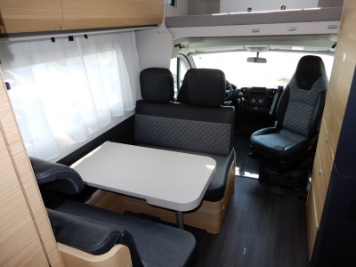 ADRIA Coral XL Axess 600 DP - AKCE LÉTO