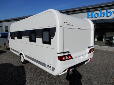 HOBBY Excellent 560 WFU - akce 50.tis. příslušenství